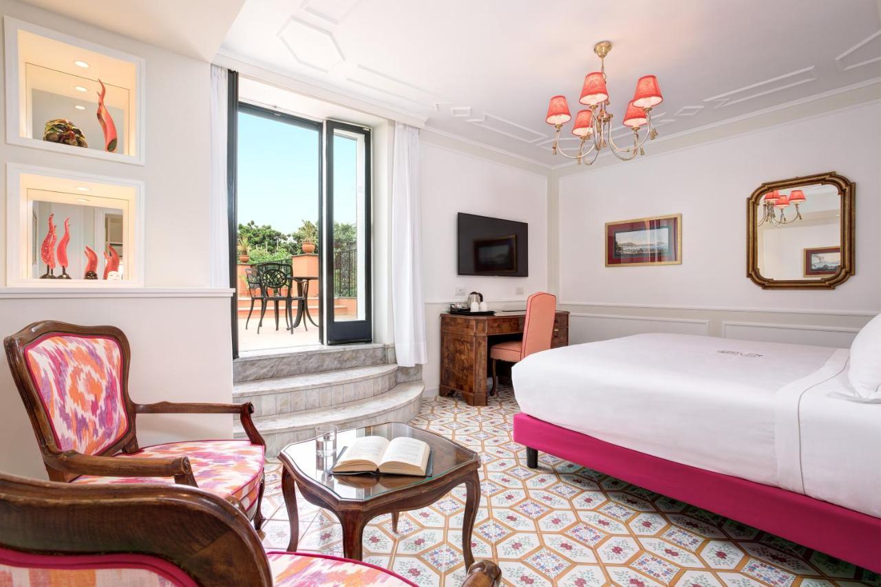 Grand Hotel Royal Sorrento Bagian luar foto