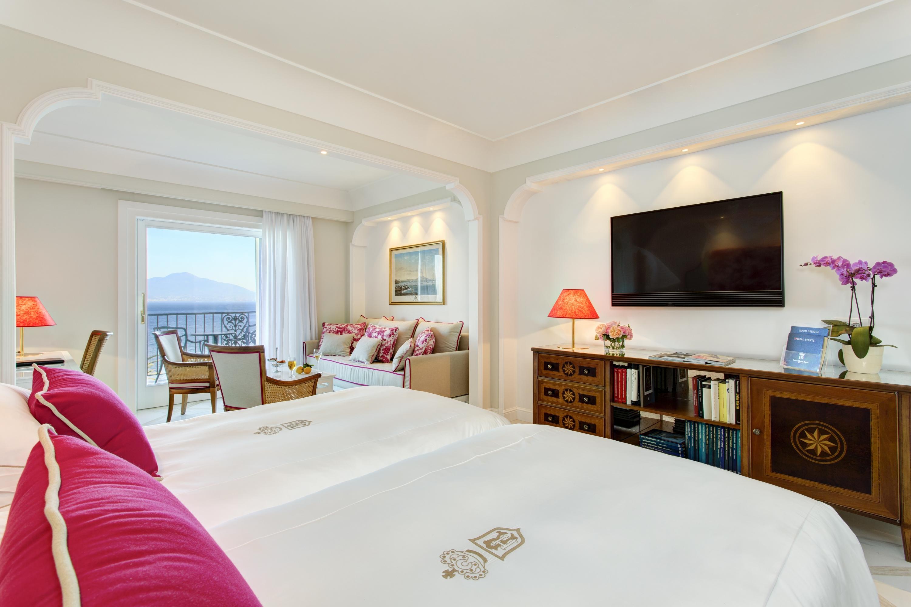 Grand Hotel Royal Sorrento Bagian luar foto