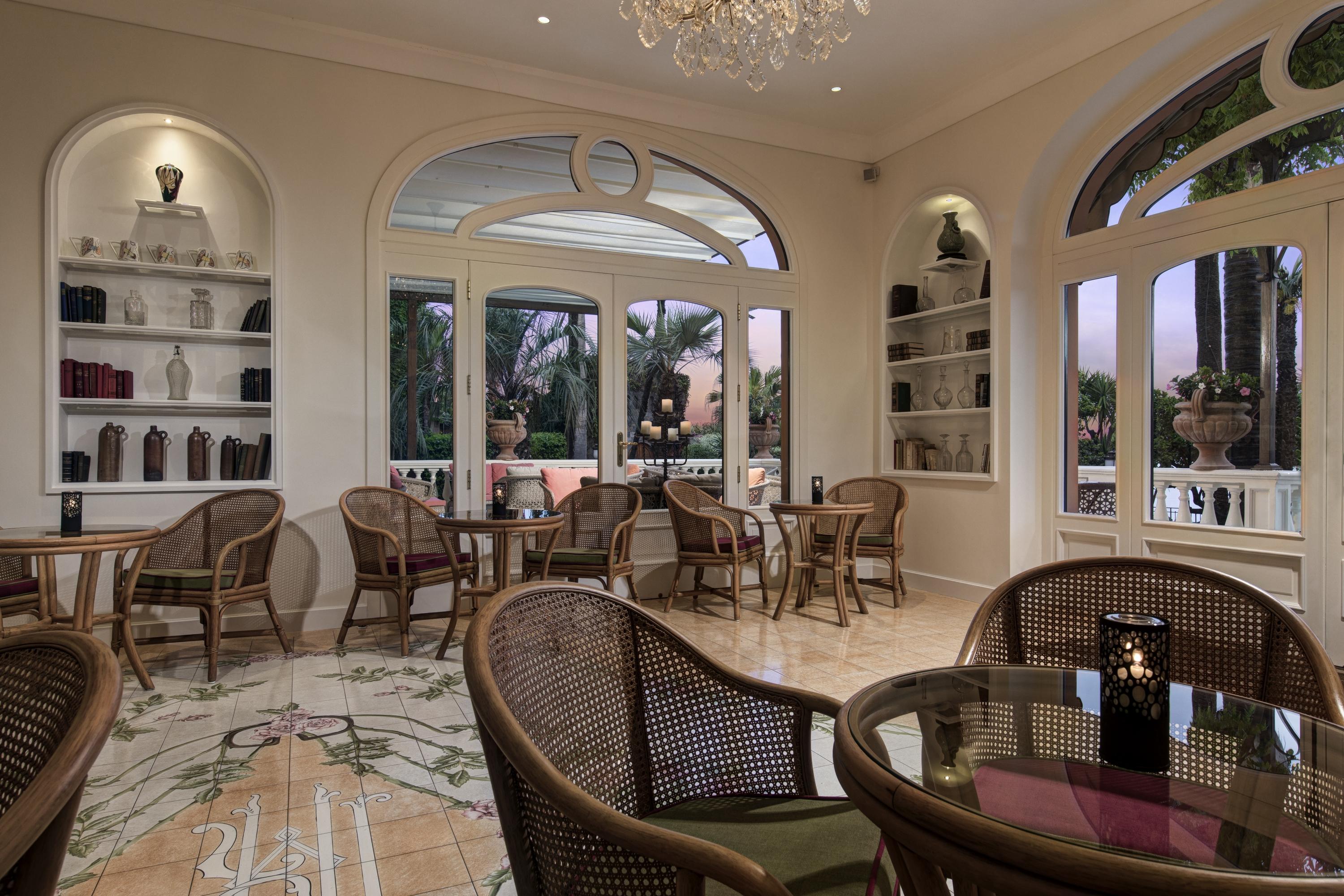 Grand Hotel Royal Sorrento Bagian luar foto