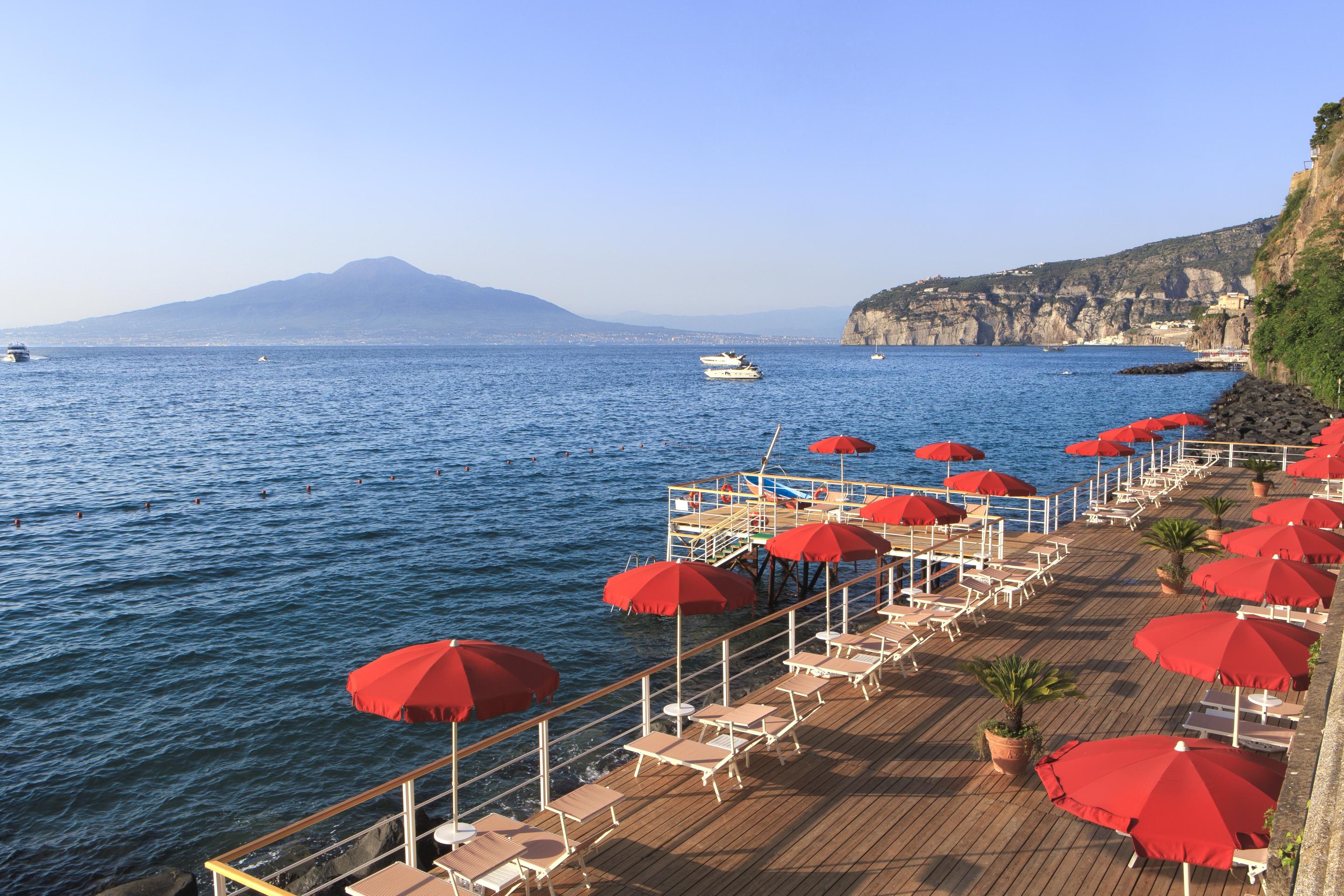 Grand Hotel Royal Sorrento Bagian luar foto