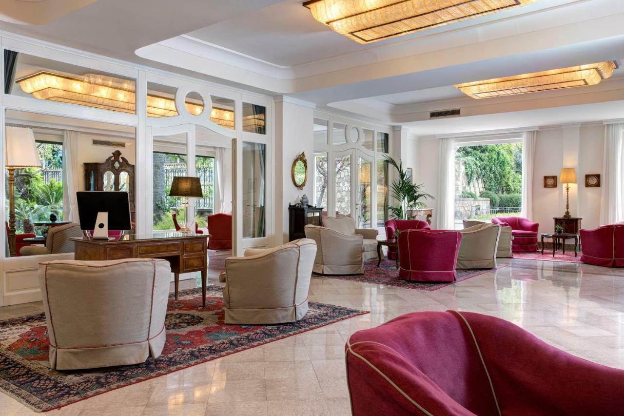 Grand Hotel Royal Sorrento Bagian luar foto